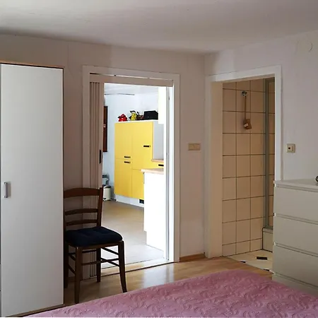 With Art Apartment Leipzig